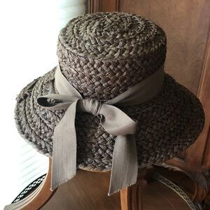 Helen Kaminski sun hat- dark brown- 100%raffia